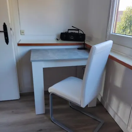 דירה Helga Zentrum Og Balkon 4 Sz אאוריך